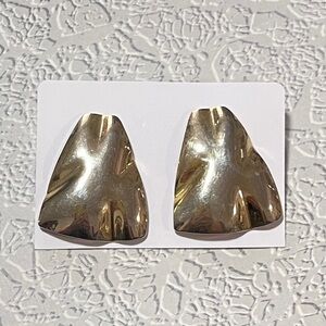 Vintage 80s retro abstract gold-tone sculptural pierced earrings